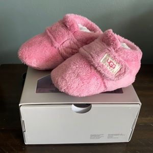 Pink Baby ugg booties